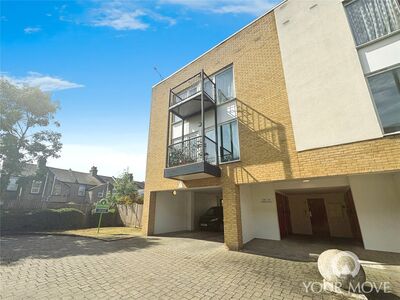2 bedroom  Flat for sale