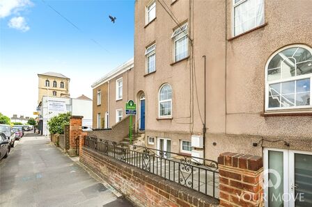 Dover Road, 1 bedroom  Flat to rent, £850 pcm