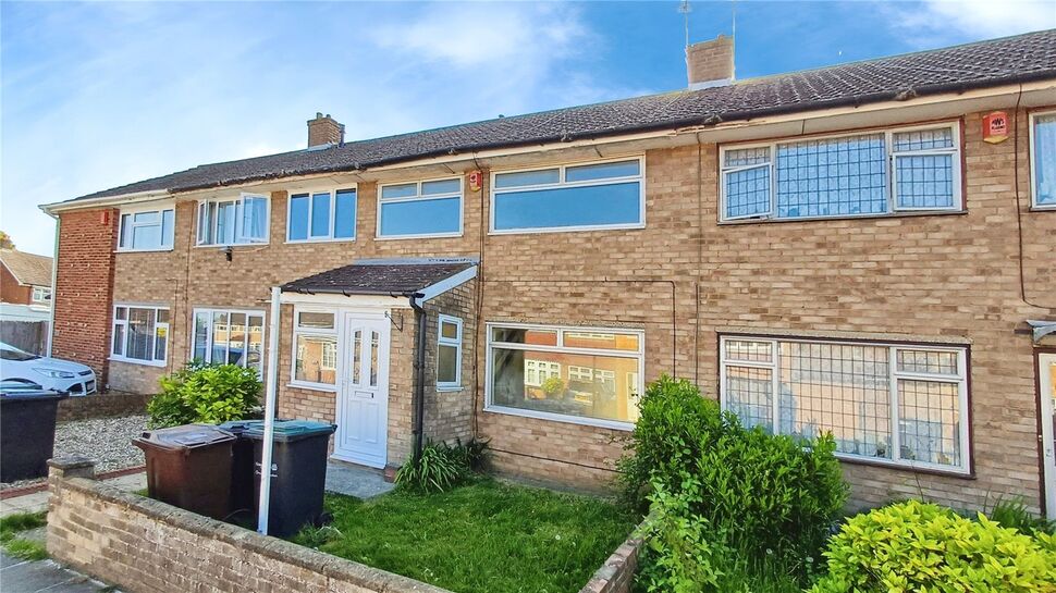 Main image of 3 bedroom Mid Terrace House for sale, Salcote Road, Gravesend, Kent, DA12