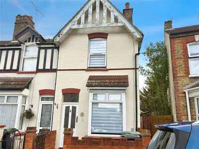 3 bedroom End Terrace House for sale