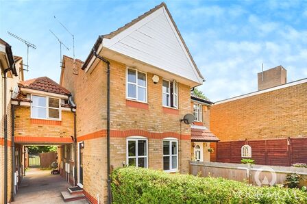 St. Clements Close, 1 bedroom  House to rent, £1,150 pcm