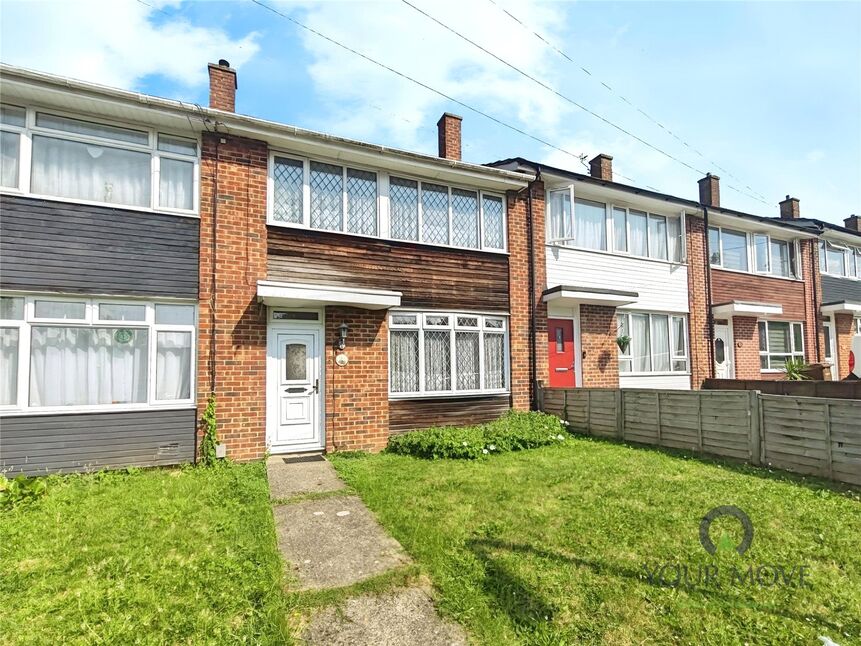 3 bedroom Mid Terrace House for sale
