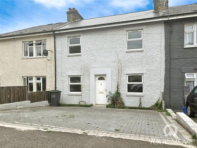 3 bedroom Mid Terrace House for sale