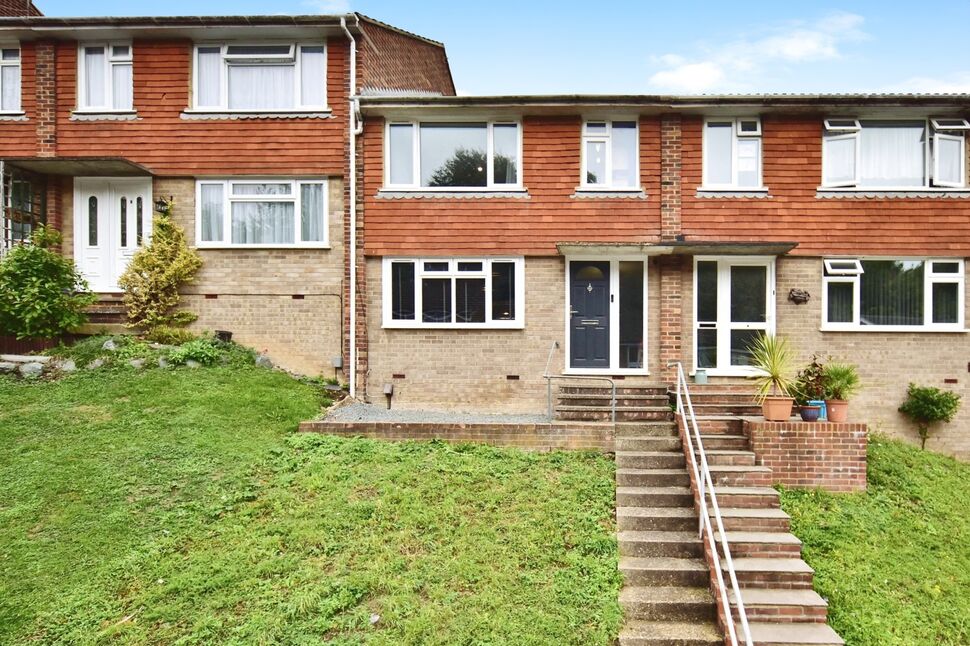 Main image of 3 bedroom Mid Terrace House for sale, Broadlands Drive, Walderslade, Kent, ME5