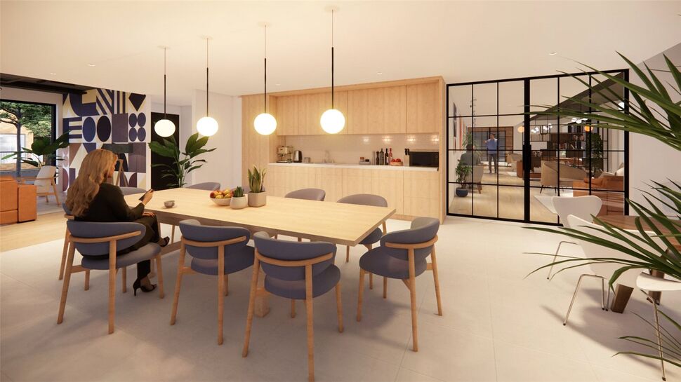 Main image of 2 bedroom  Flat to rent, Queen Street, Gravesend, Kent, DA12