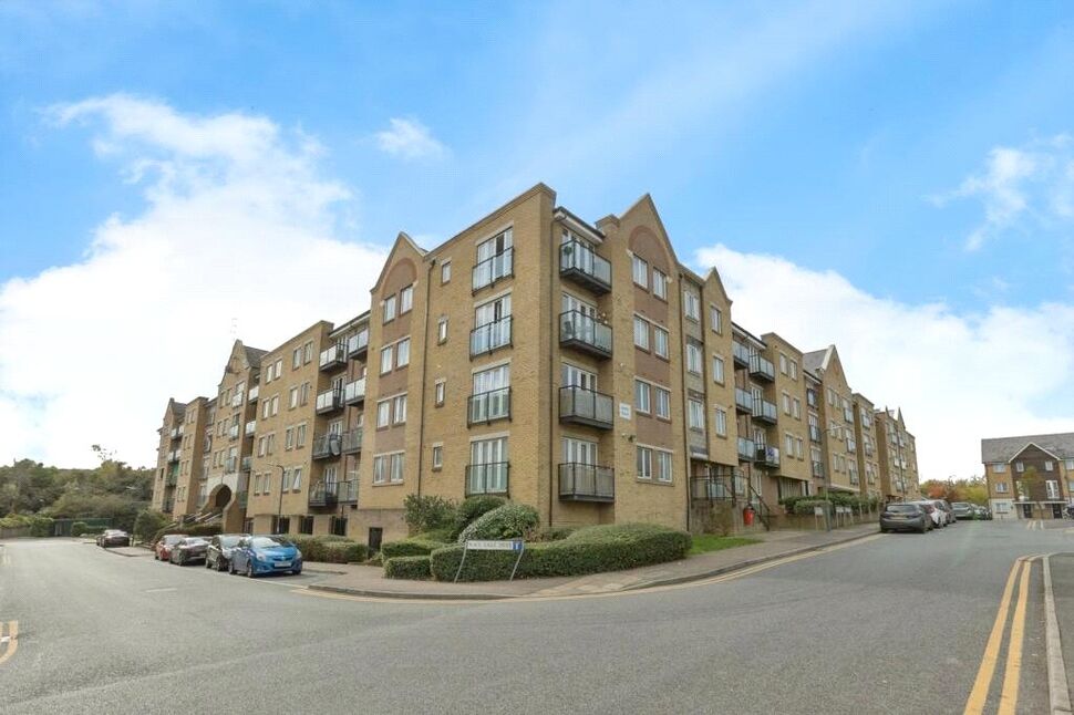 Main image of 1 bedroom Flat for sale, Black Eagle Drive, Northfleet, Kent, DA11