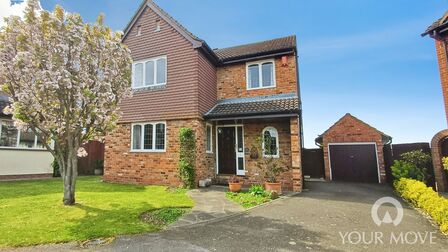 4 bedroom Detached House for sale
