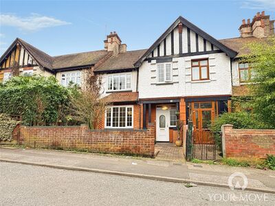 4 bedroom Mid Terrace House for sale