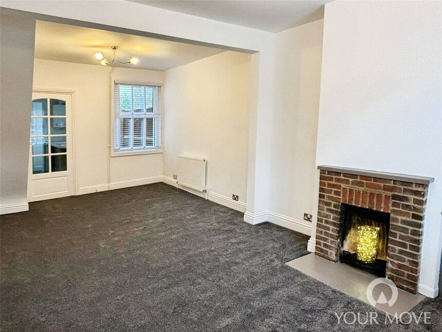 Main image of 3 bedroom Mid Terrace House to rent, Station Road, Meopham, Kent, DA13