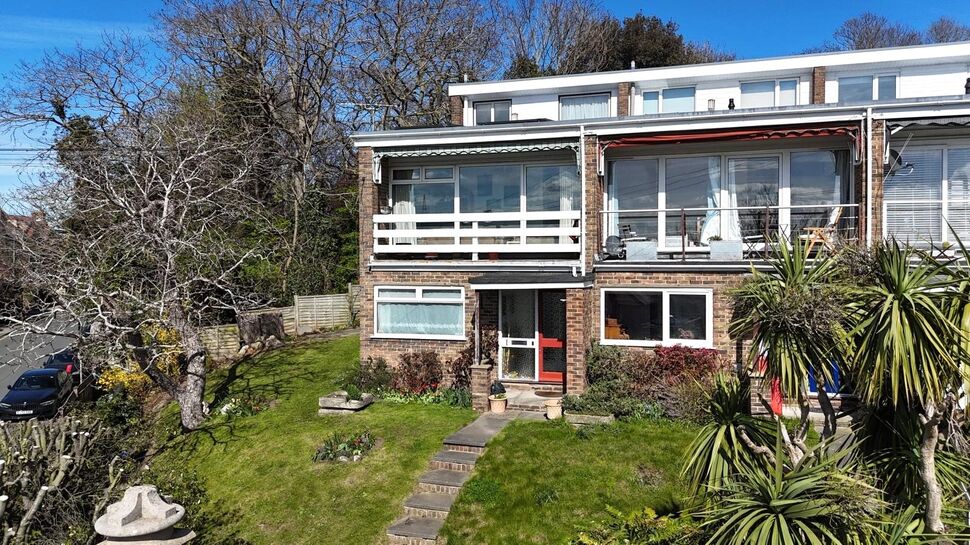 Main image of 3 bedroom End Terrace House for sale, Leith Park Road, Windmill Hill,, Kent, DA12