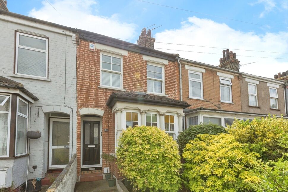 Main image of 3 bedroom Mid Terrace House to rent, Milton Street, Swanscombe, Kent, DA10