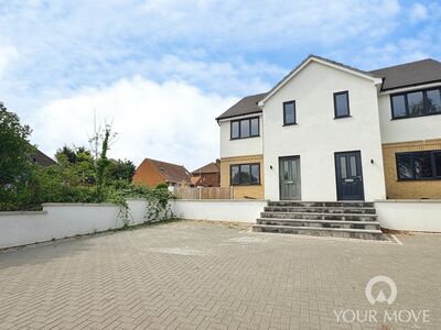 4 bedroom Semi Detached House for sale
