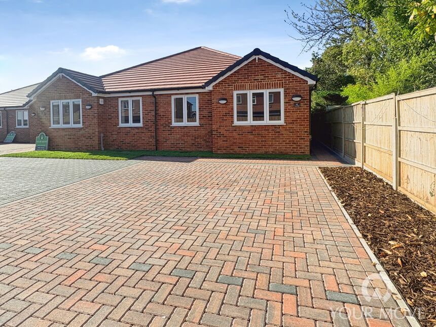 Main image of 2 bedroom Semi Detached Bungalow for sale, Chuzzlewit Close, Shorne, DA12