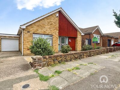 Cambria Crescent, 3 bedroom Detached Bungalow for sale, &pound;440,000