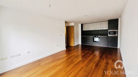 Black Eagle Drive, 2 bedroom Flat to rent, &pound;1,350 pcm