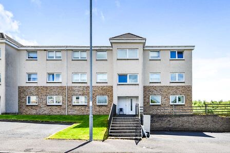Goldcrest Crescent, 2 bedroom  Flat to rent, £695 pcm