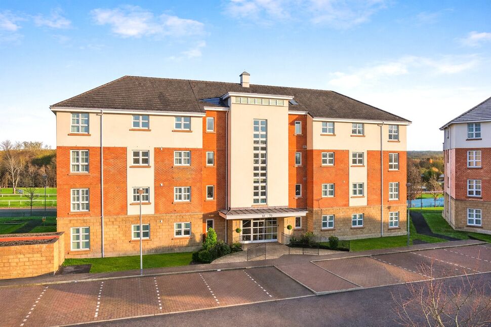 Main image of 2 bedroom Flat to rent, The Paddock, Hamilton, Lanarkshire, ML3