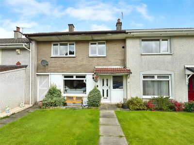 3 bedroom Mid Terrace House to rent