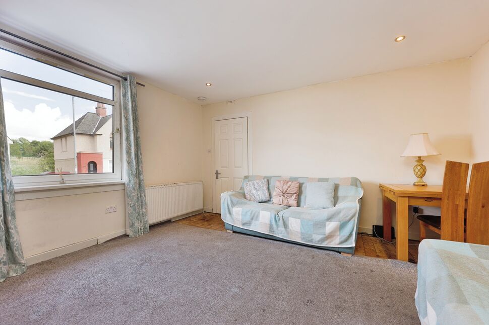 2 bedroom Mid Terrace House for sale, Backmuir Road, Hamilton, ML3 £