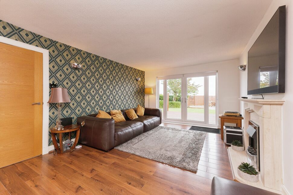 3 bedroom Detached Bungalow for sale, Shawton Road, Chapelton, ML10 £