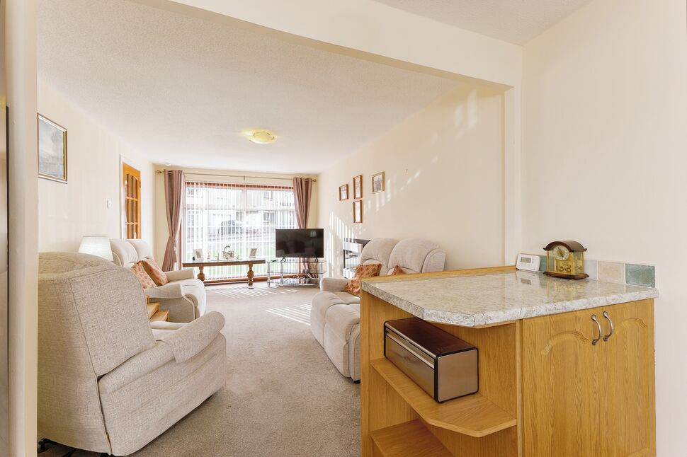 4 bedroom Detached House for sale, The Lairs, Blackwood, ML11 £165,000