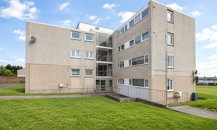 Trinidad Way, 1 bedroom Flat to rent, &pound;650 pcm