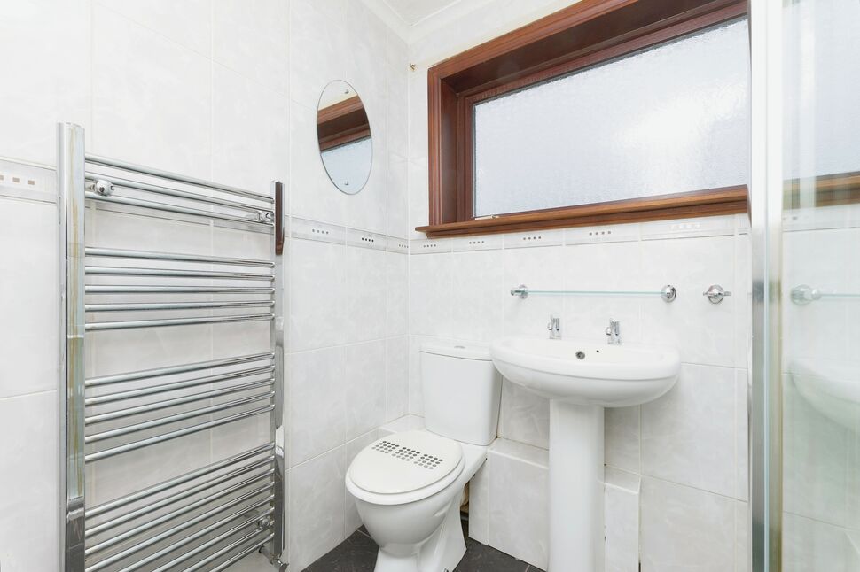 3 bedroom Mid Terrace House for sale, Waverley Terrace, Blantyre, G72