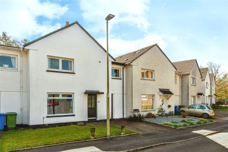 3 bedroom Mid Terrace House for sale