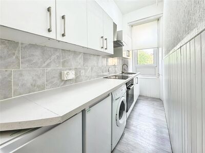 2 bedroom  Flat to rent
