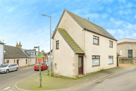 2 bedroom End Terrace House to rent