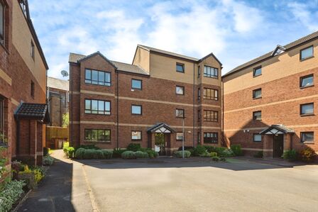 2 bedroom  Flat for sale