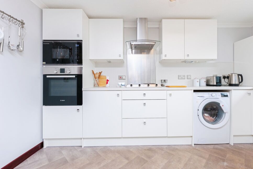 Kitchen / Dining