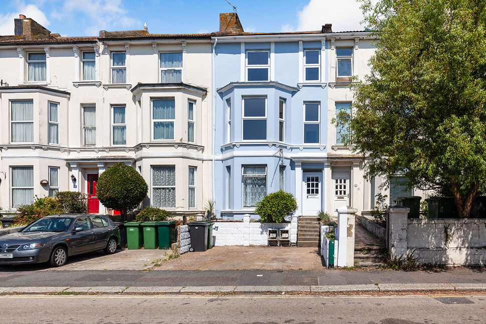 Main image of 3 bedroom Flat to rent, Elphinstone Road, Hastings, East Sussex, TN34