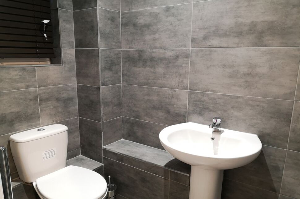 Cloakroom / WC