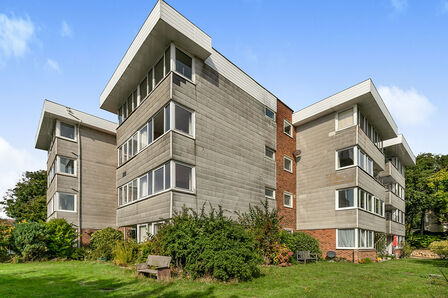 2 bedroom  Flat to rent