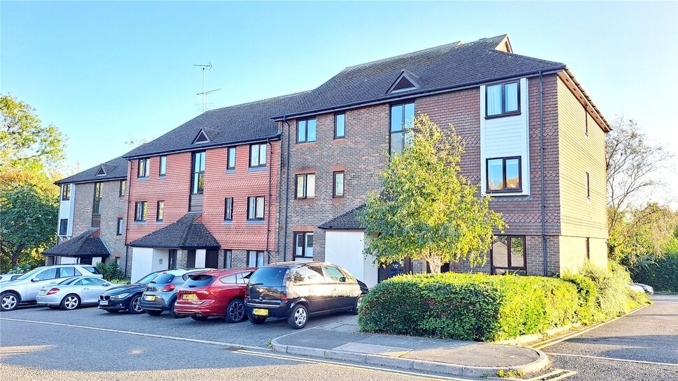 Main image of 1 bedroom Flat to rent, Abbey Way, Battle, East Sussex, TN33