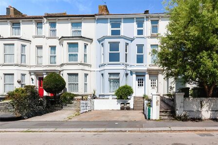 1 bedroom  Flat to rent