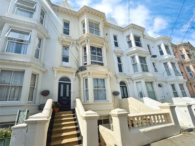 1 bedroom  Flat for sale