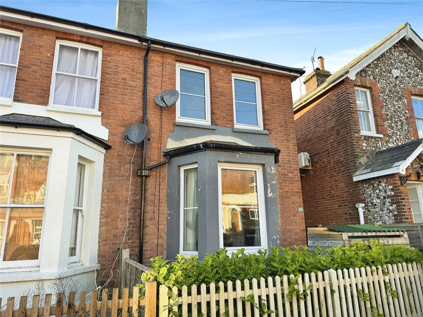3 bedroom Mid Terrace House for sale, Whatlington Way, St. Leonardson
