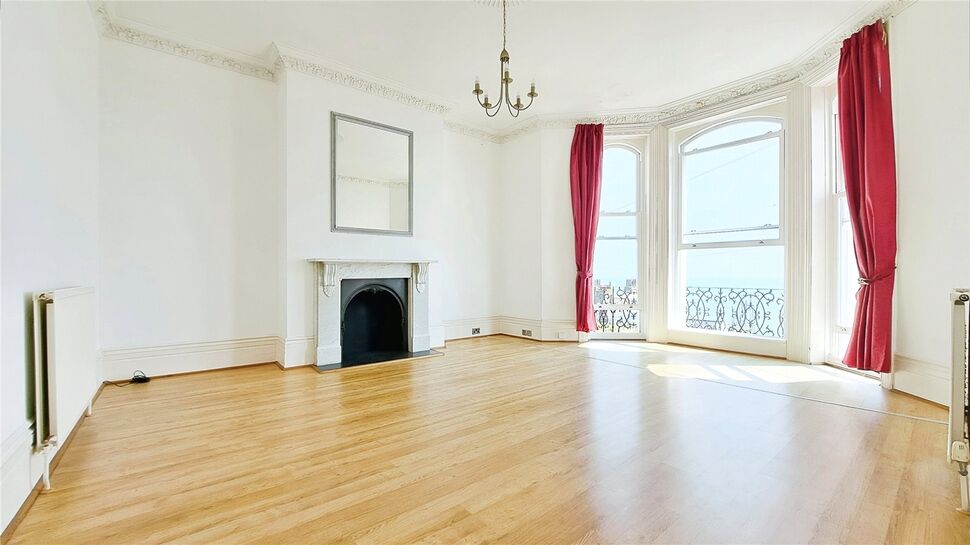 Lounge / Dining Room