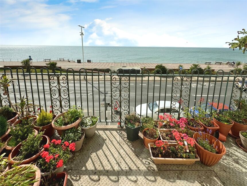 Main image of 3 bedroom Flat for sale, Eversfield Place, St. Leonards-on-Sea, East Sussex, TN37