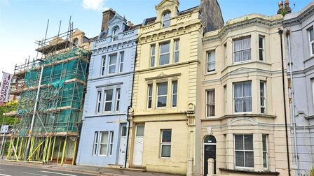 Queens Road, 1 bedroom  Flat to rent, £750 pcm