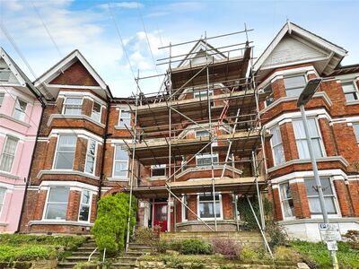 Milward Crescent, 1 bedroom  Flat for sale, £85,000