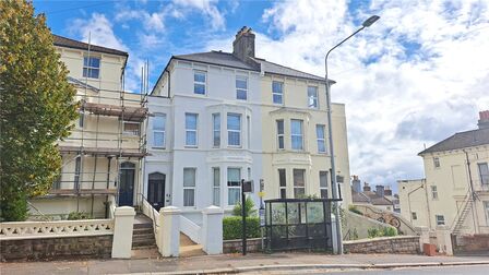 1 bedroom  Flat to rent
