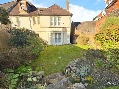 2 bedroom  Flat for sale