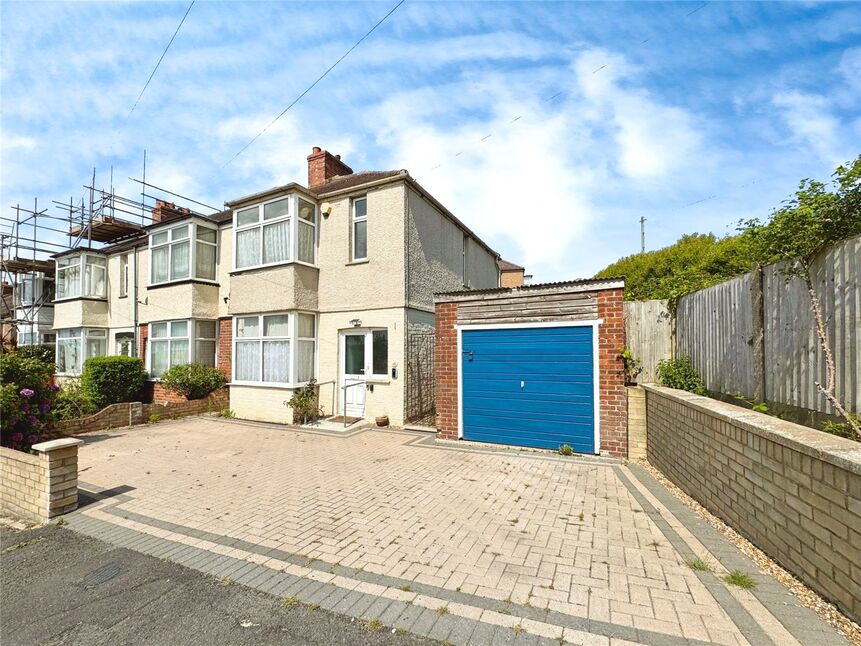3 bedroom End Terrace House for sale