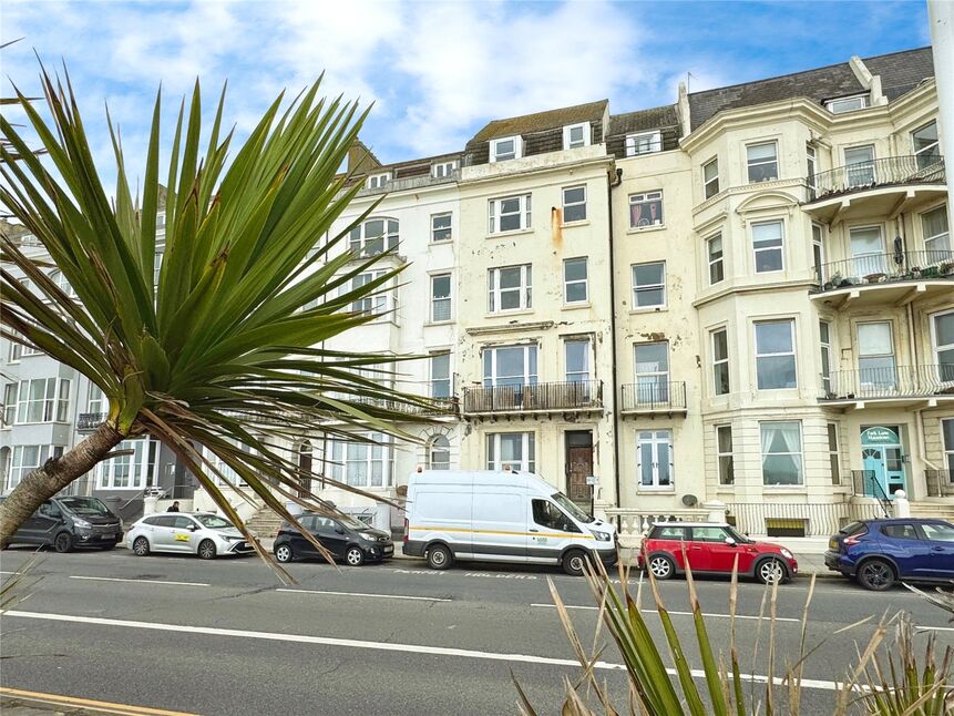 Main image of 1 bedroom  Flat for sale, Eversfield Place, St. Leonards-on-Sea, East Sussex, TN37