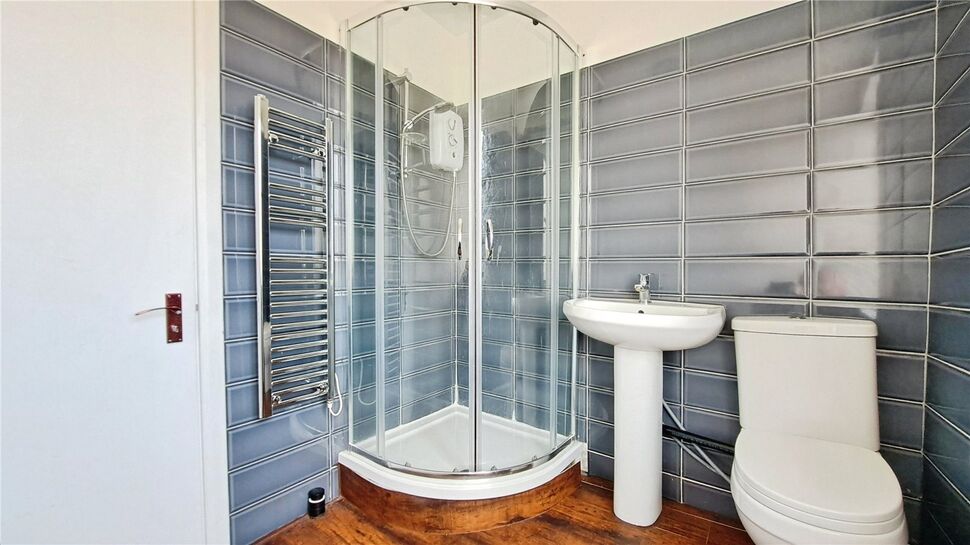 Shower Room / Wc