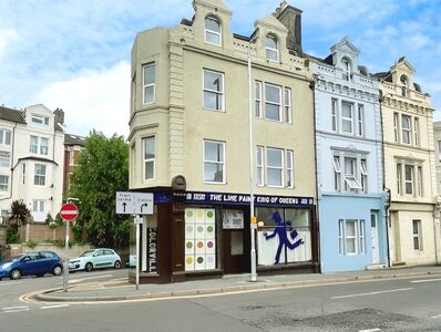 1 bedroom  Flat for sale