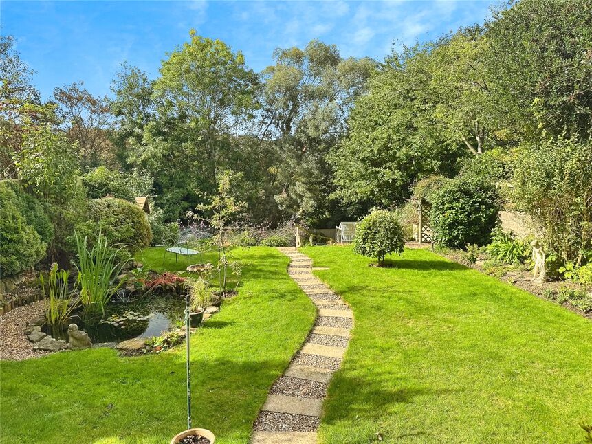 Main image of 3 bedroom Flat for sale, Baldslow Road, Hastings, East Sussex, TN34